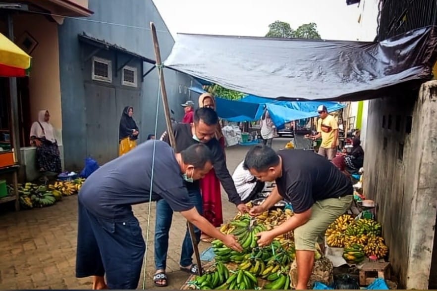 Ekonomi Kerakyatan Harus Didukung, Gubernur Sulsel Ajak Masyarakat Belanja ke Pasar Tradisional